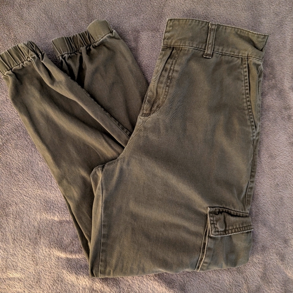 Women's Olive Cargo Pants